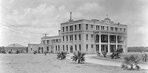 mercy-hospital-1920s-run08545