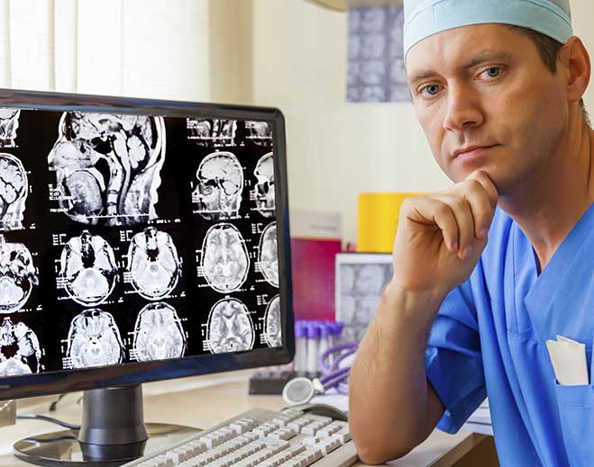 neurology-neurologist-brain-doctor-mri-review-scans